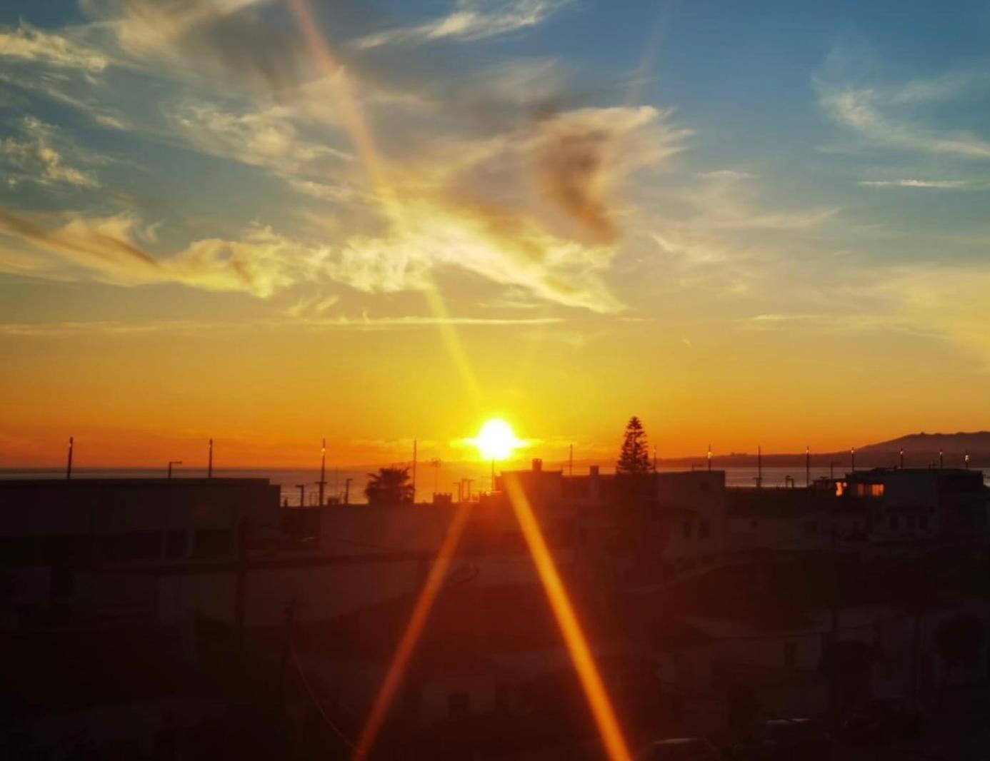 Sea View & Sundown, 150M From The Beach And Surf Spots Costa da Caparica Extérieur photo